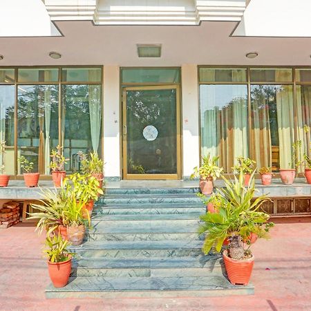 Super Collection O Bani Park Near Collectorate Circle Formerly Anuja Palace ชัยปุระ ภายนอก รูปภาพ
